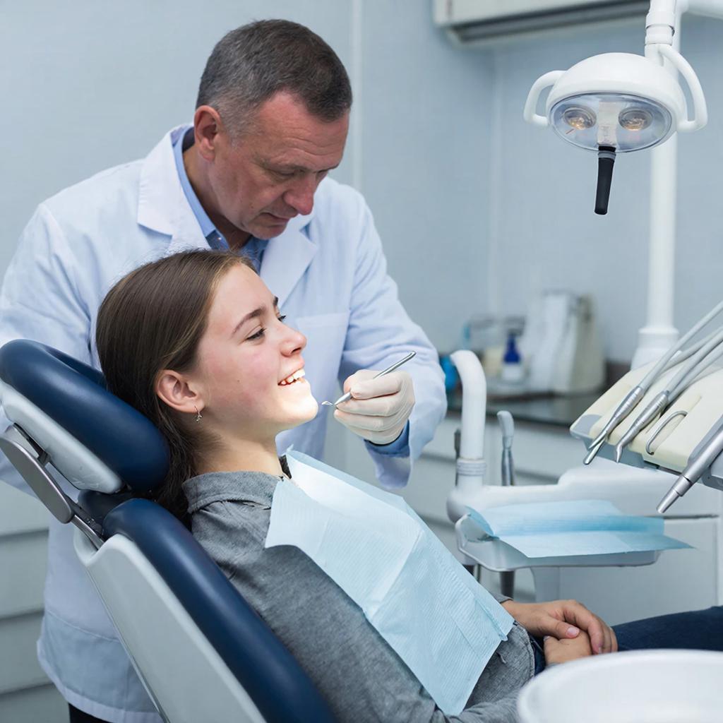 Когда Улыбка Обретает Второе Дыхание: Наш Опыт Чудесного Преображения с Зубными Имплантами